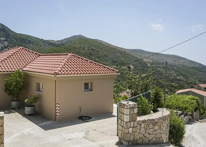 Sandy & Sofia Holiday home *